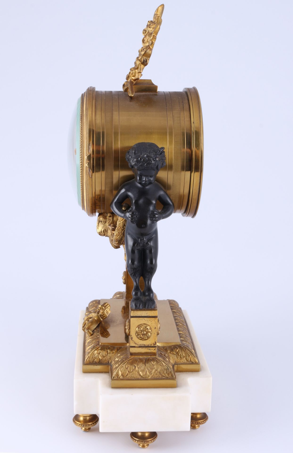 Portaluhr mit Faunfiguren Bronze, bronzportal mantel clock with faun figures, - Image 3 of 6