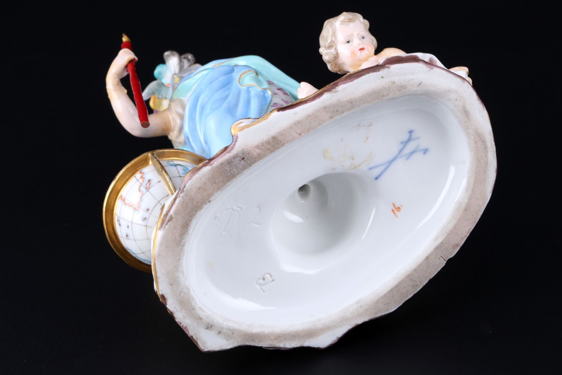 Meissen Pallas Athena mit drei Amoretten 1.Wahl, 1860 - 1924, Athena with three cupids 1st choice, - Bild 5 aus 9