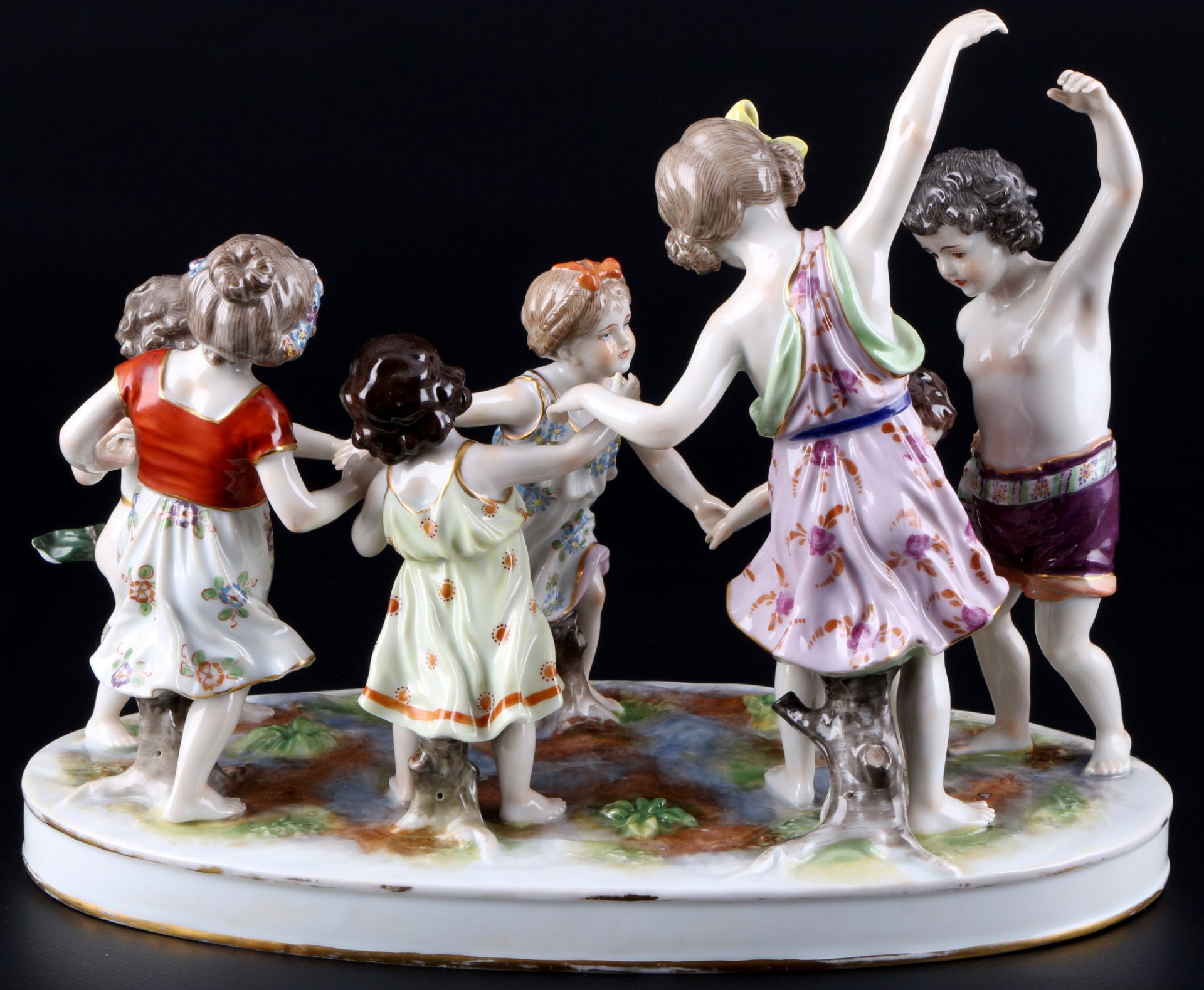 Müller & Co Volkstedt Kinderreigen, child dancers, - Image 3 of 6