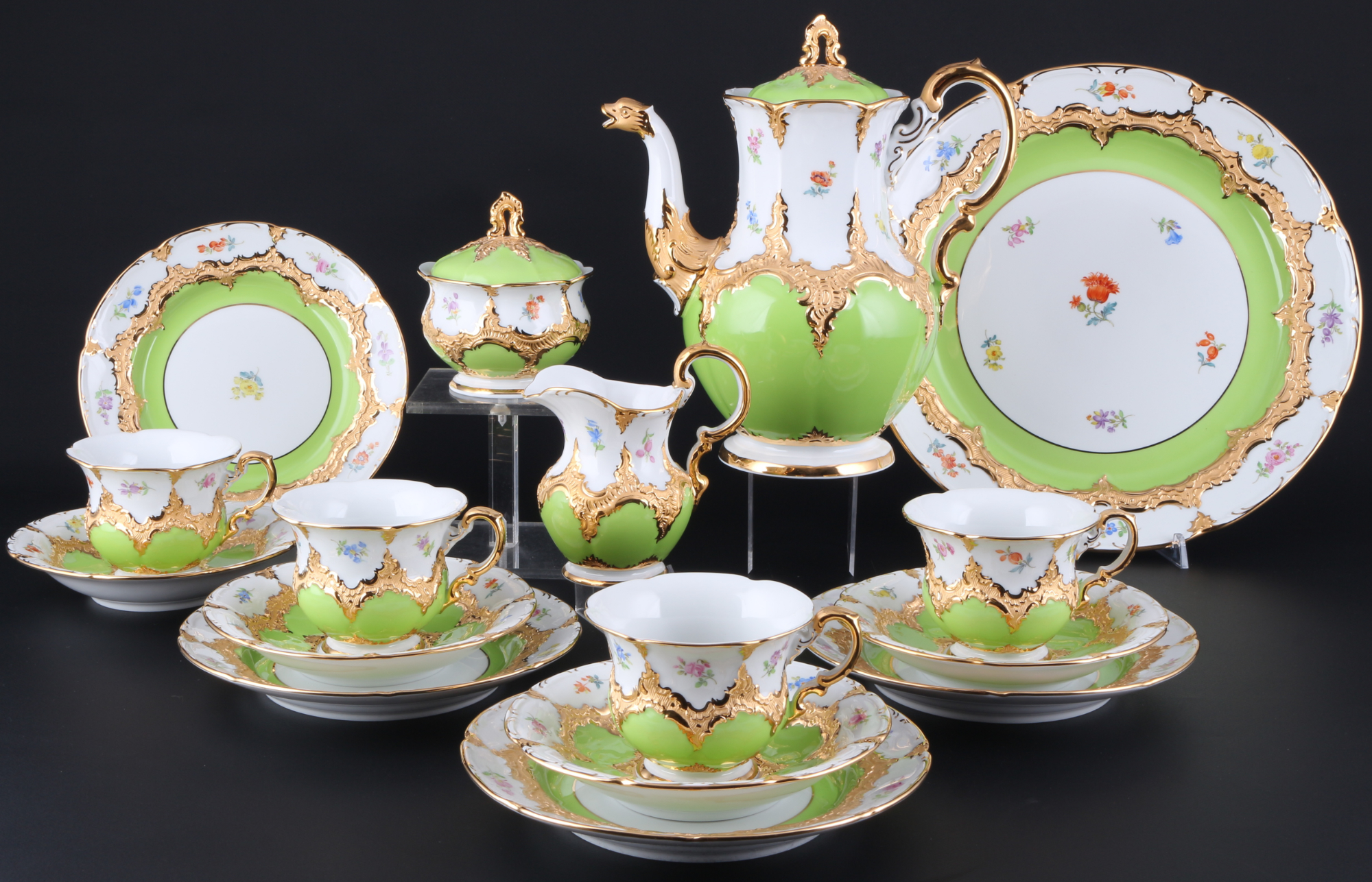 Meissen B-Form hellgrün Streublümchen Kaffeeservice für 4 Pers. 1.Wahl, coffee service 1st choice,