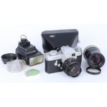 Leicaflex Kamera mit Zubehör, camera with accessories,