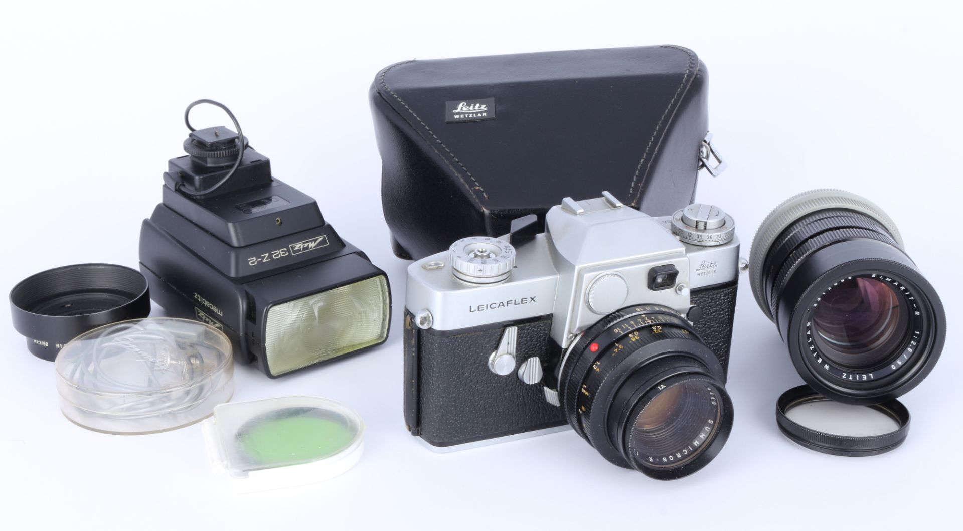Leicaflex Kamera mit Zubehör, camera with accessories,
