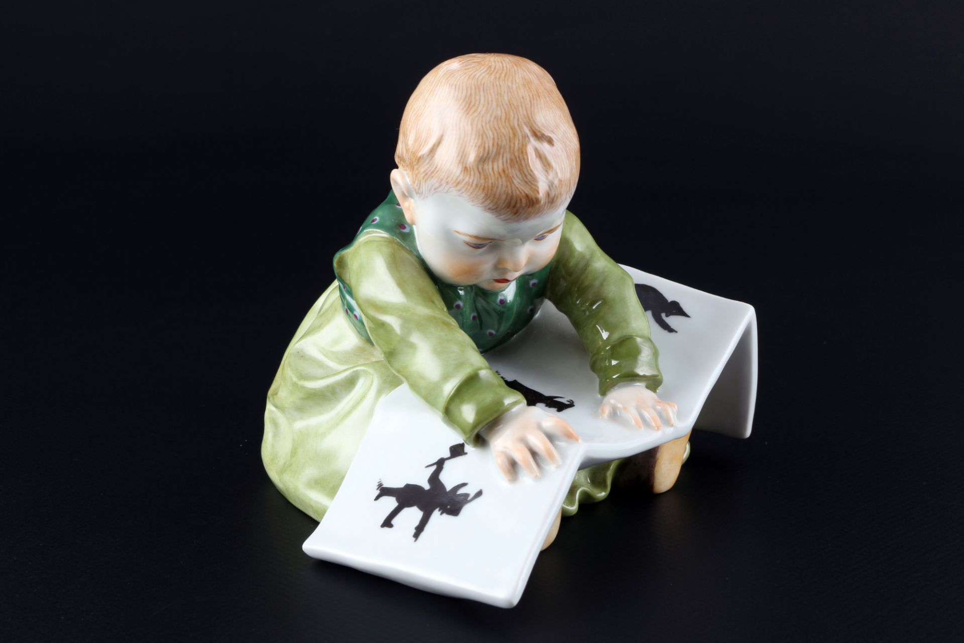 Meissen Hentschelkind mit Bilderbuch 1.Wahl, child with picture book, - Bild 2 aus 5