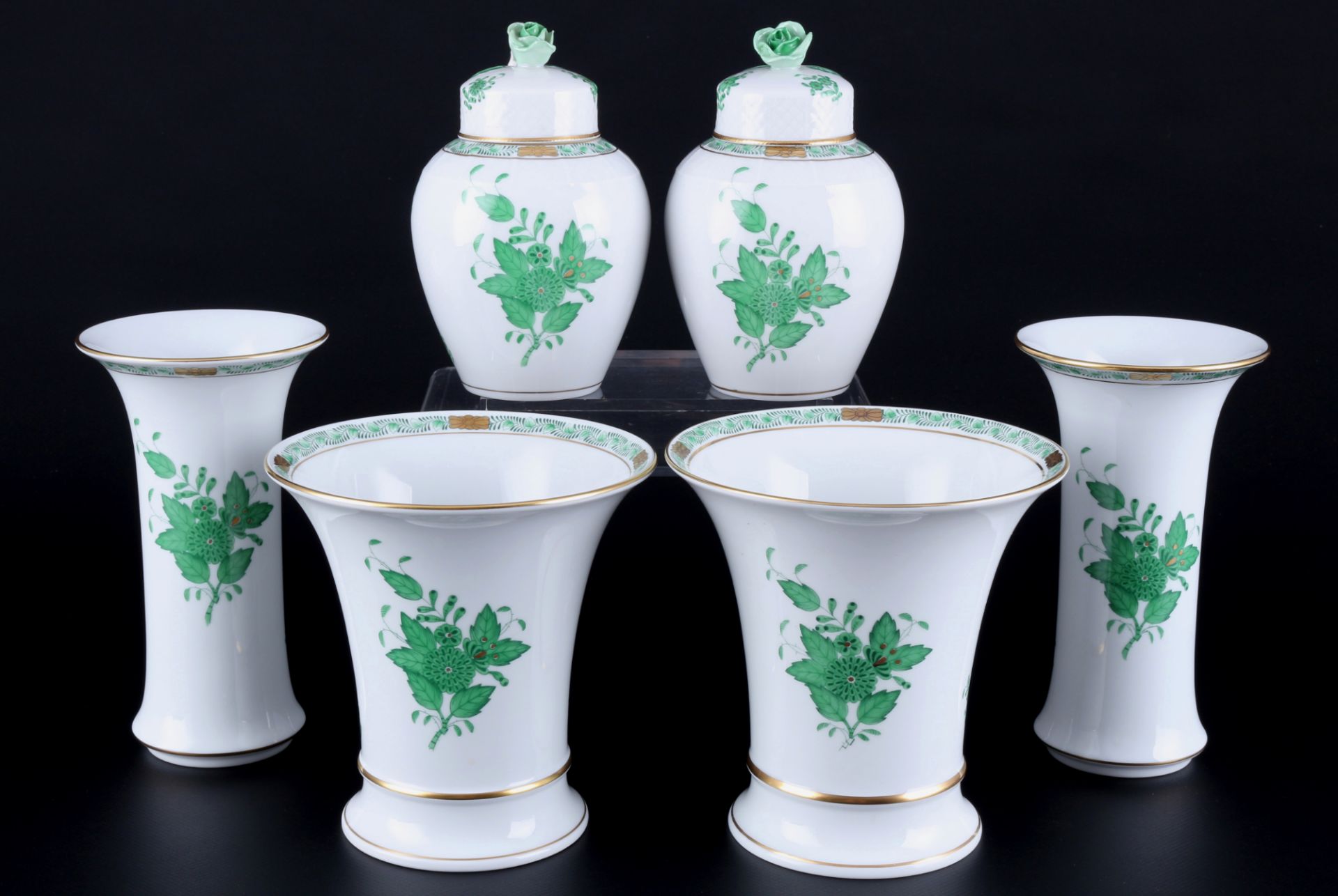 Herend AV Apponyi Vert 3 Paar Vasen, three pairs of vases,