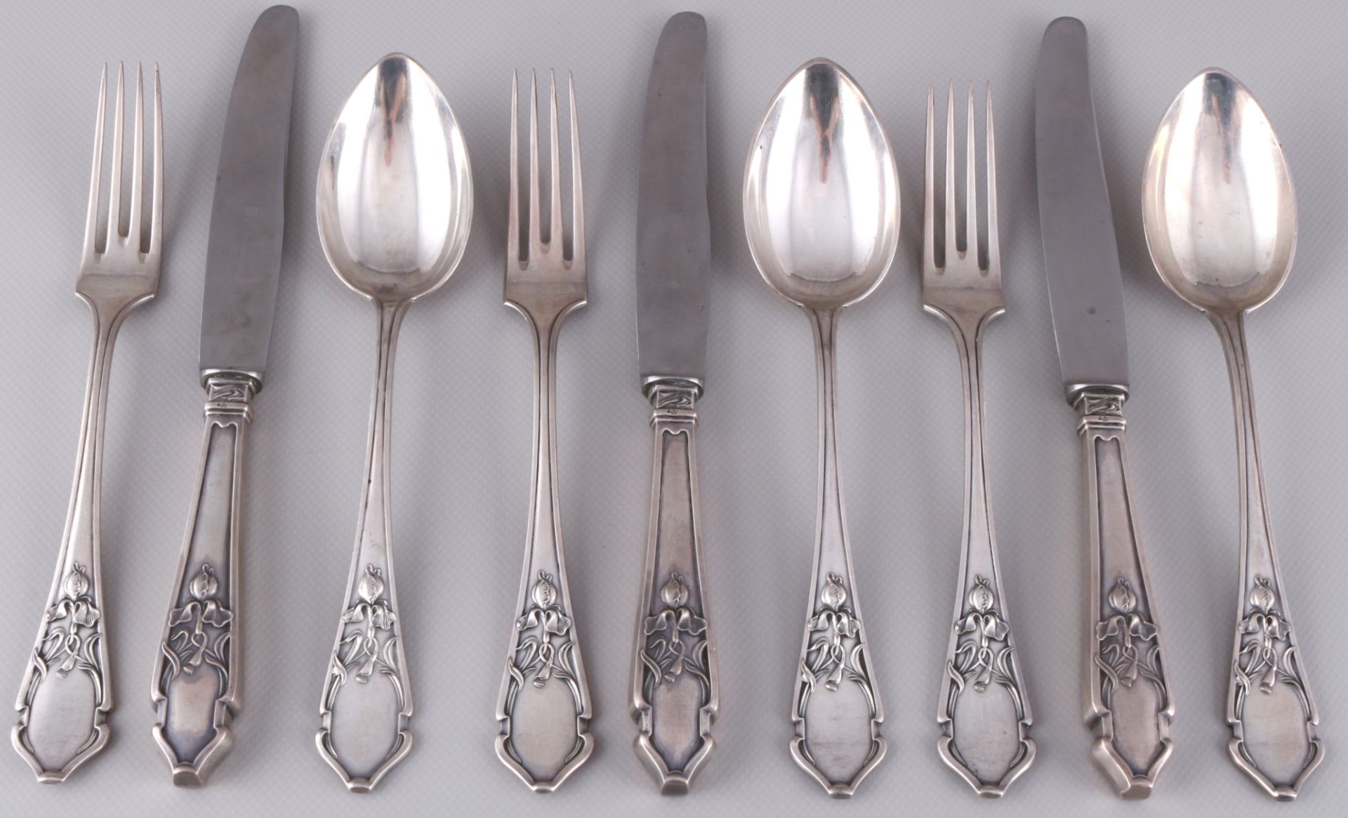 Vereinigte Silberwaren Düsseldorf 800 Silber Jugendstil Besteckset für 3 Personen, silver cutlery fo