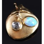 750 Gold Brosche mit Opal und Rosendiamant, 18K brooch with opal and rose diamond,