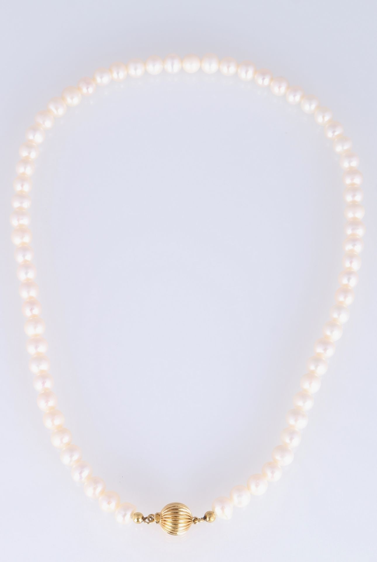 3 Perlenketten mit 375/585 Gold-Verschluss, pearl necklace with gold locks, - Image 3 of 5