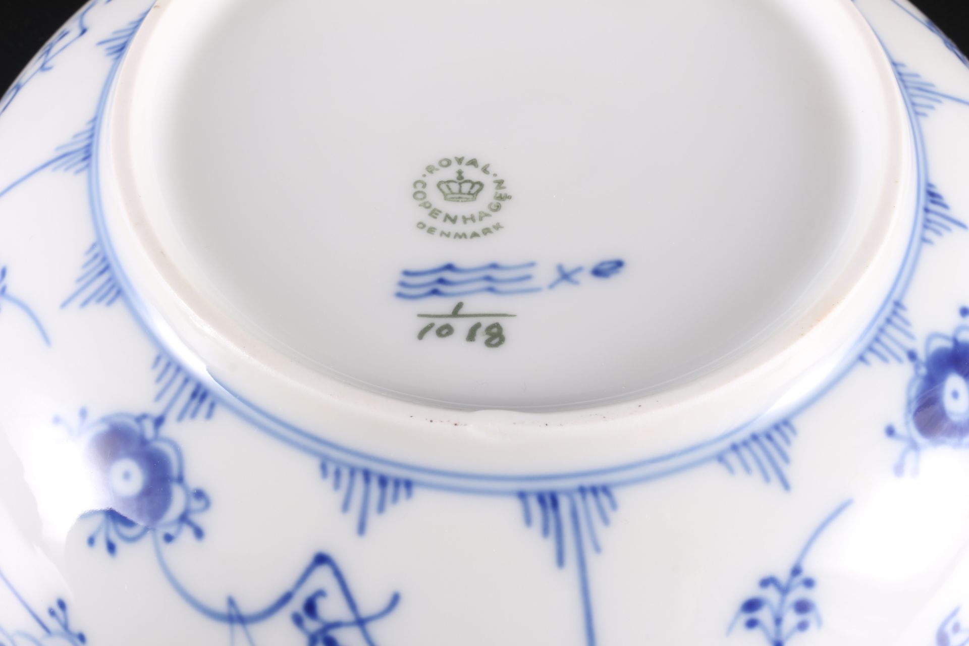 Royal Copenhagen Musselmalet Vollspitze 2 Prunkschalen 1018, full lace bowls 1st choice, - Bild 4 aus 4