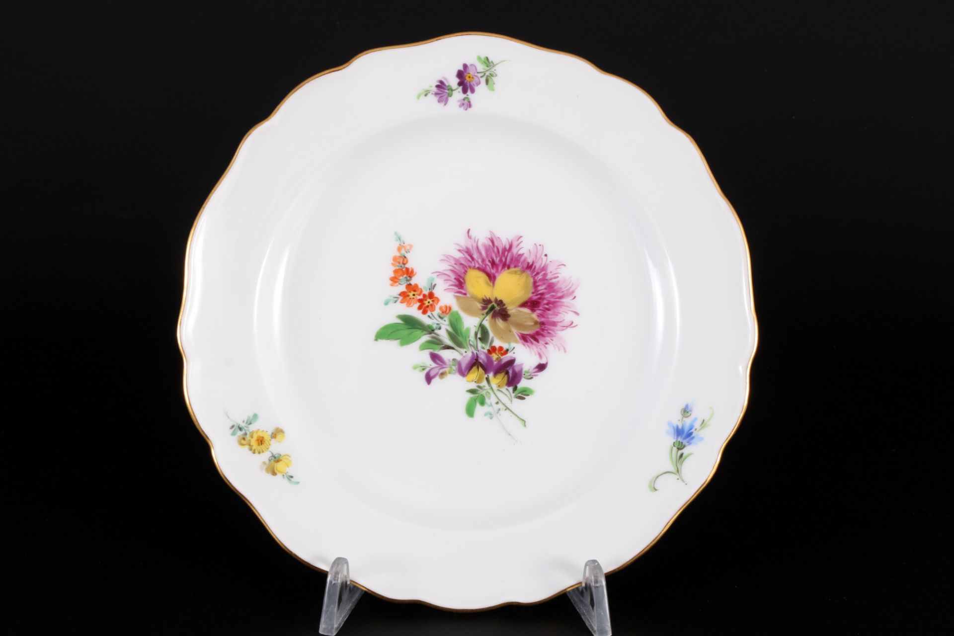 Meissen Blumen 5 Kaffeegedecke und 5 Teetassen 1.Wahl, coffee and tea cups with one set of plates 1s - Bild 4 aus 5