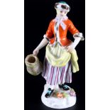 Meissen Winzerin mit Weinkrug 1.Wahl, female vintner with jug 1st choice,