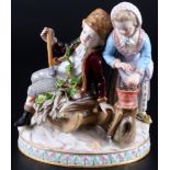 Meissen Vier Jahreszeiten Allegorie des Winters 1.Wahl, Knaufmarke, allegory of winter 1st choice,