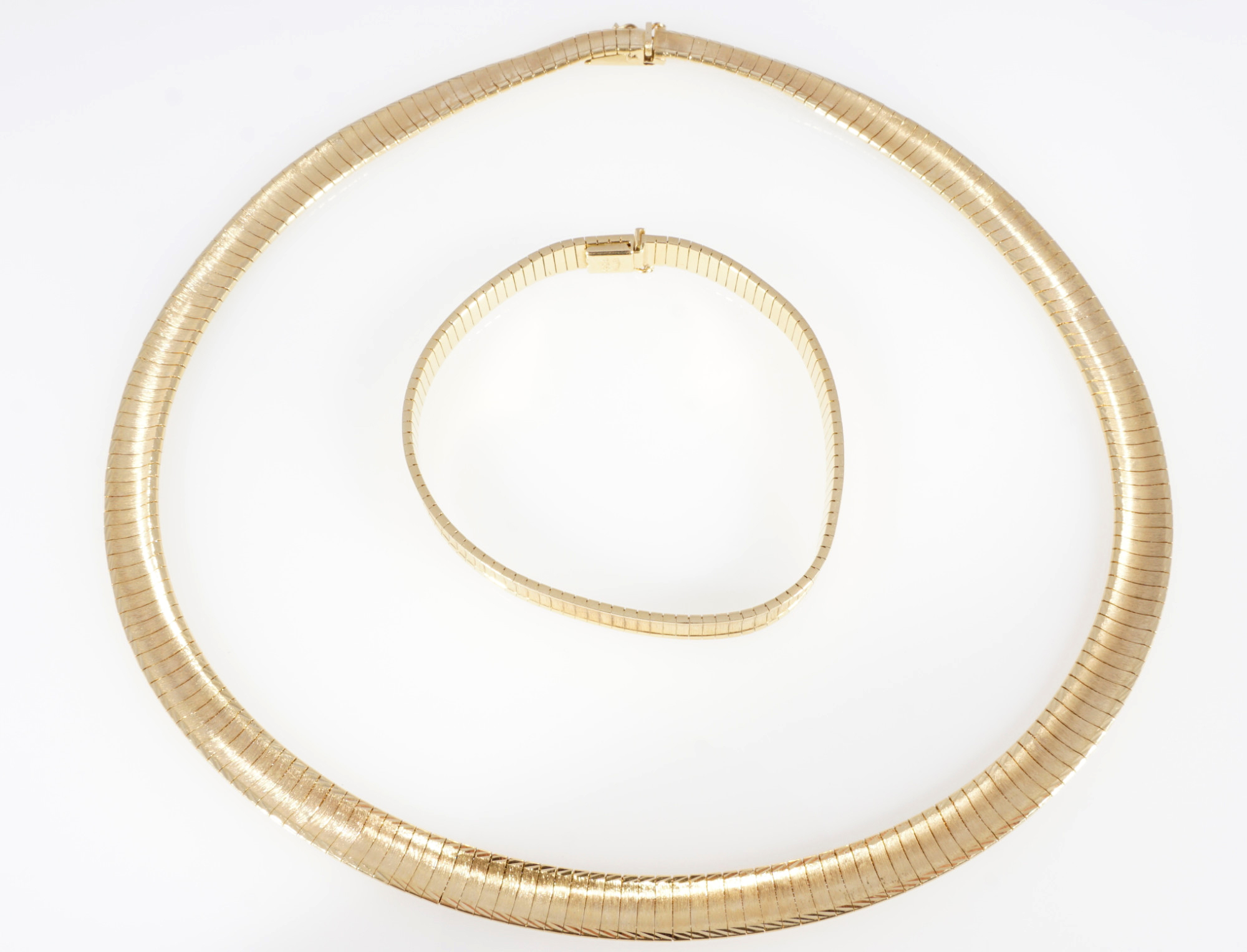 750 jewelry set - gold necklace and bracelet, 18K Gold Schmuckset - Collier und Armband,
