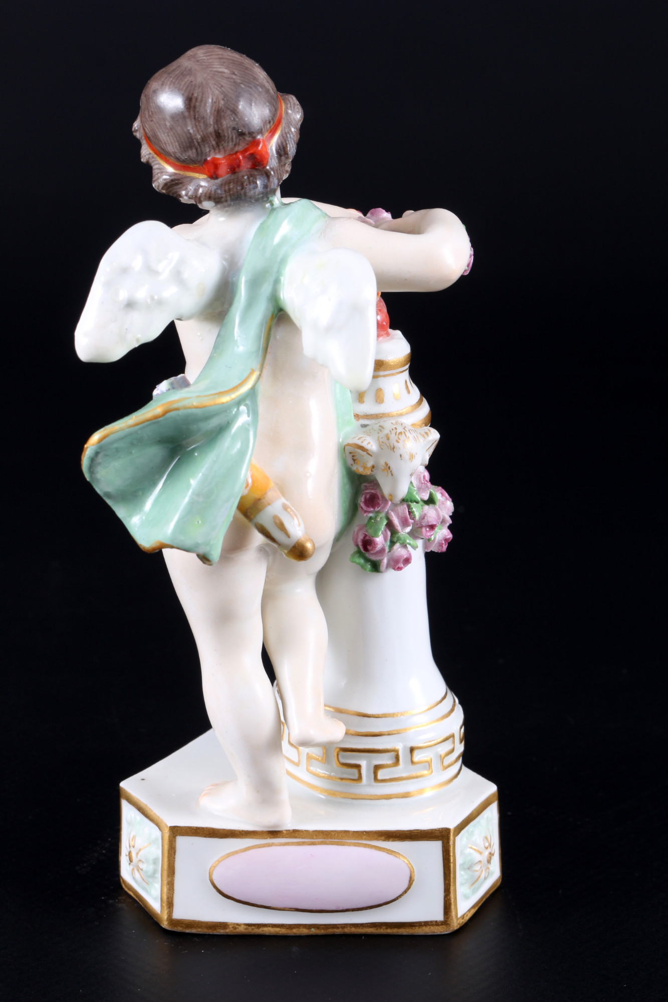 Meissen Devisenkind "Je les couronne" 1.Wahl, knob mark, cupid with floral wreath 1st choice, - Image 3 of 5