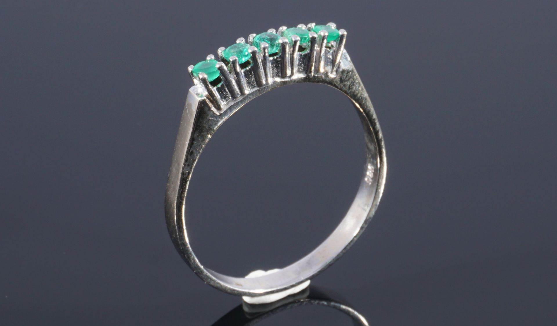 585 gold 2 rings emeralds and diamonds, 14K Gold 2 Ringe Smaragd und Brillanten, - Image 4 of 5