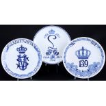 Meissen 3 regiment plates, knob mark 1860-1924, Regimentsteller,
