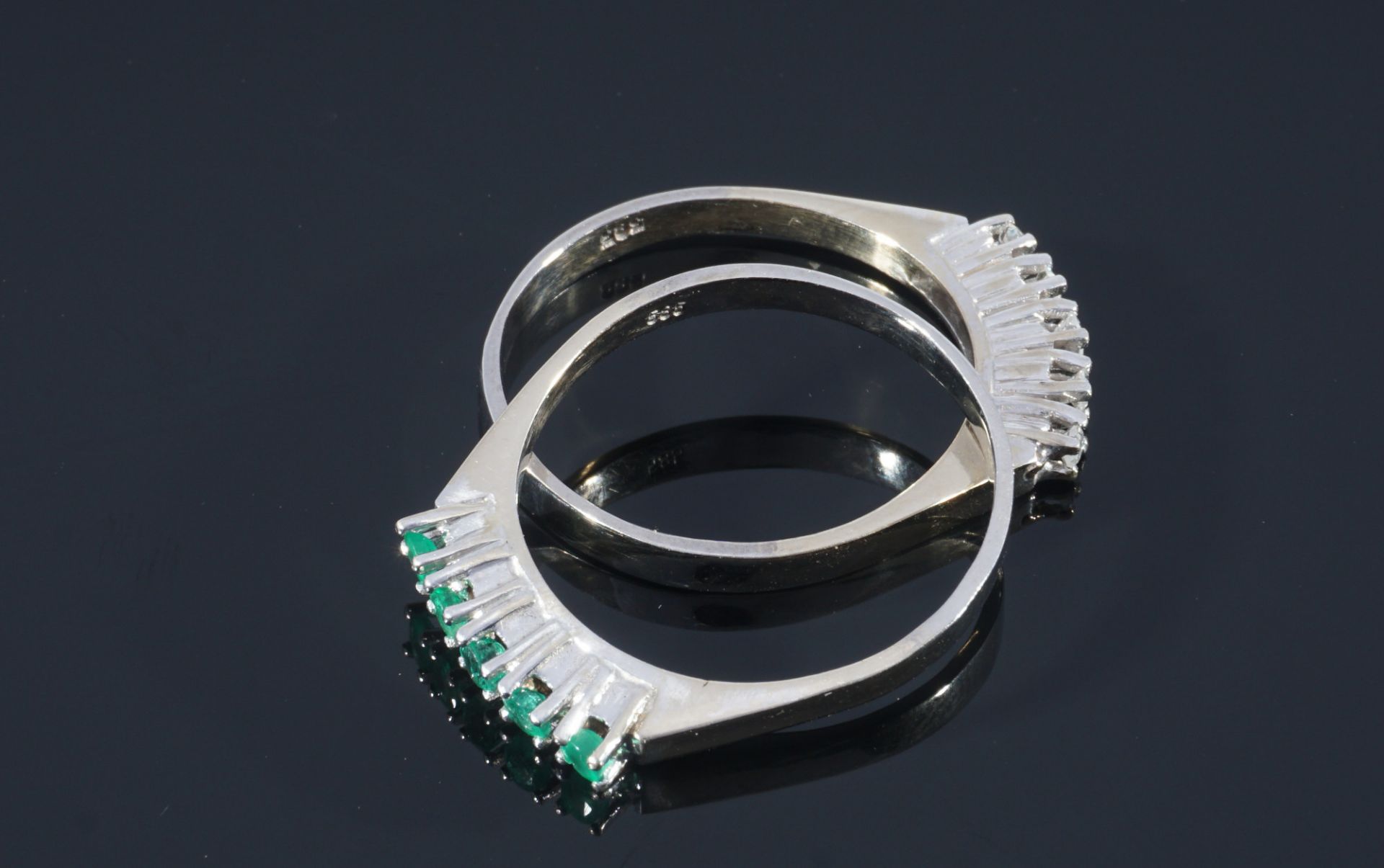 585 gold 2 rings emeralds and diamonds, 14K Gold 2 Ringe Smaragd und Brillanten, - Image 5 of 5