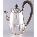 Silber 18. Jahrhundert, Kaffeekanne mit Greifvogel-Ausguß, silver coffee pot 18th century,