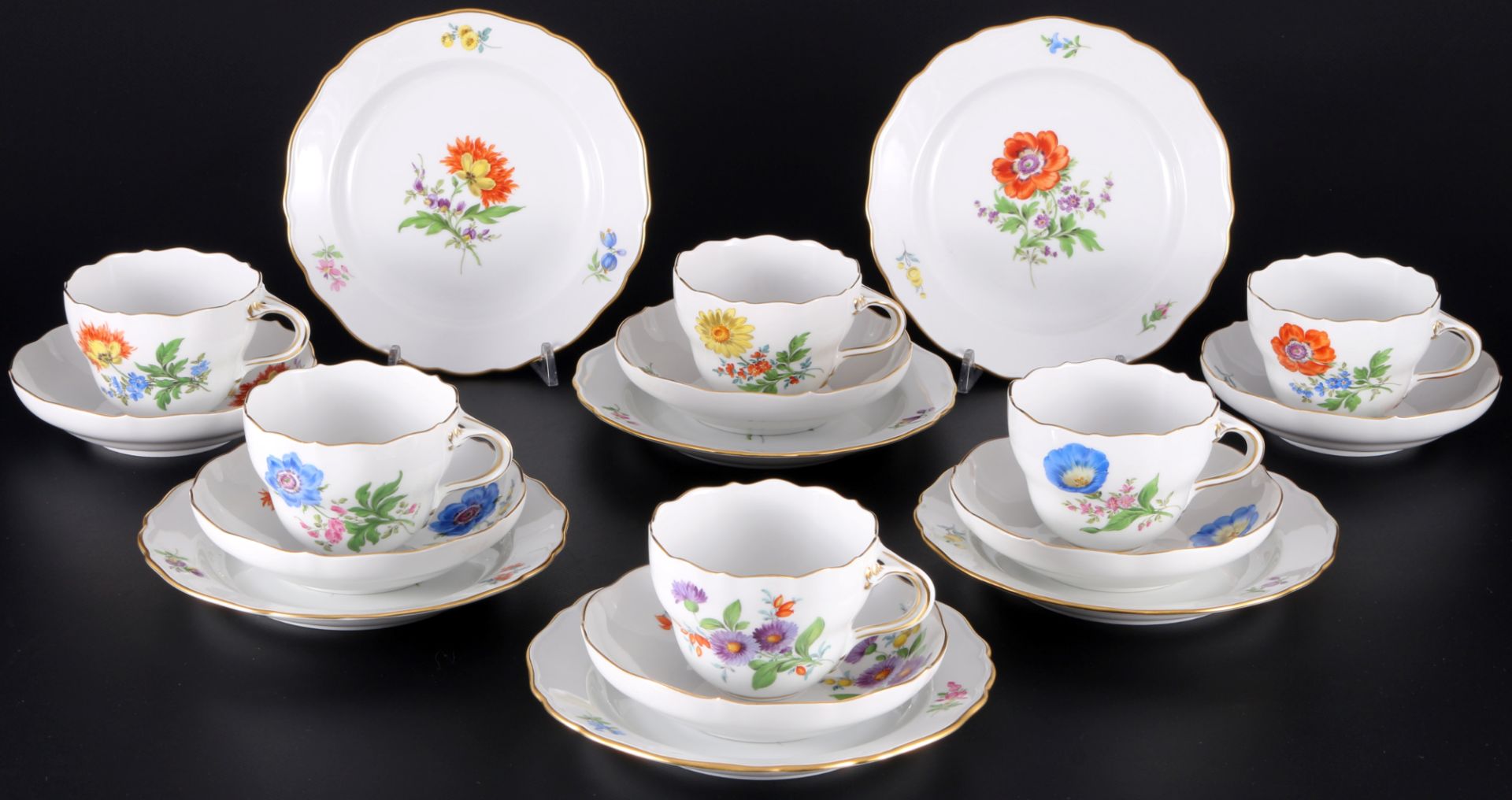 Meissen Blume 6 Kaffeegedecke, coffee cups with dessert plates,