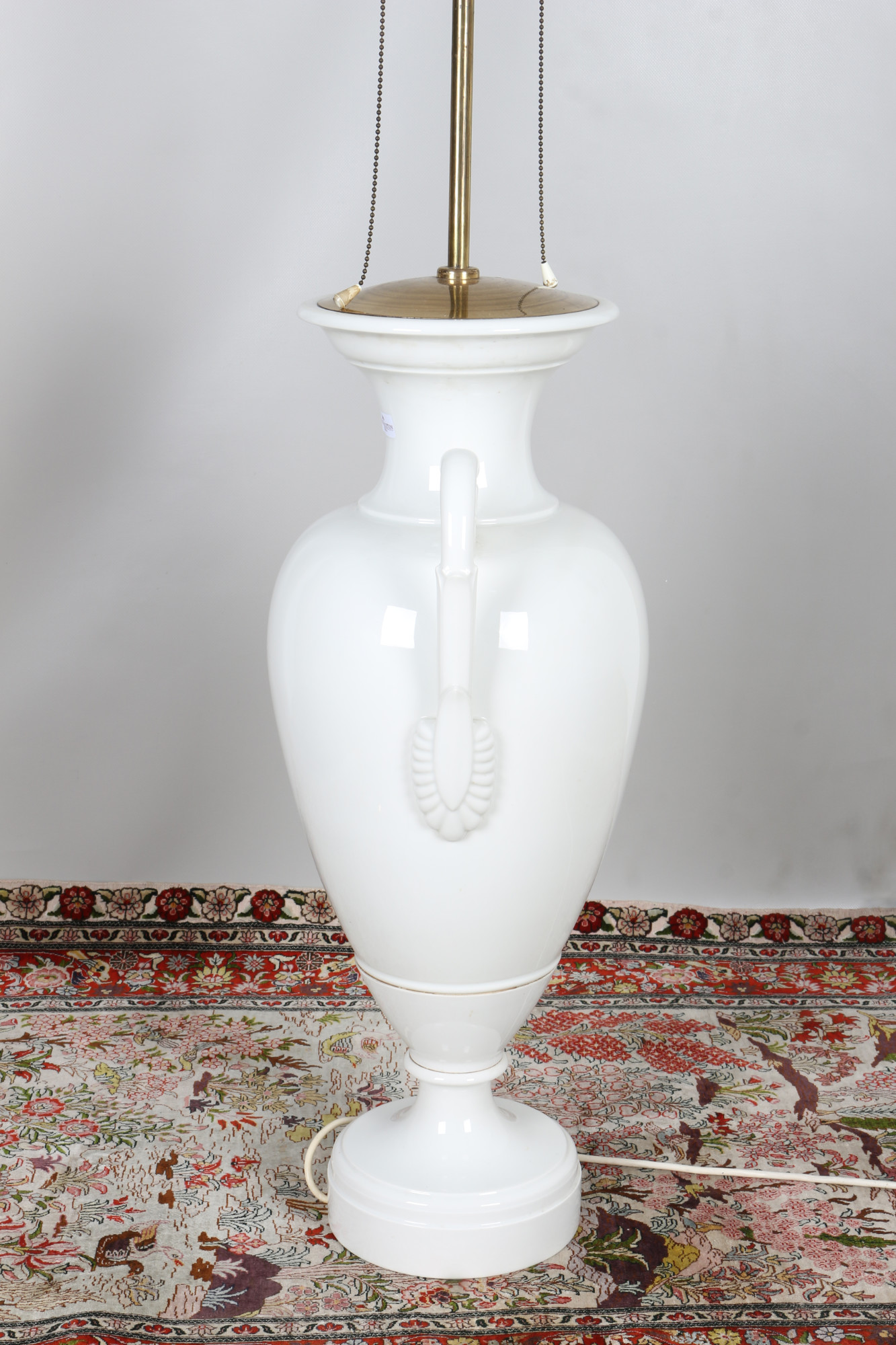 KPM Berlin large floor vase / lamp base with rosette handles, große Bodenvase / Lampenfuß mit Rose - Image 3 of 6