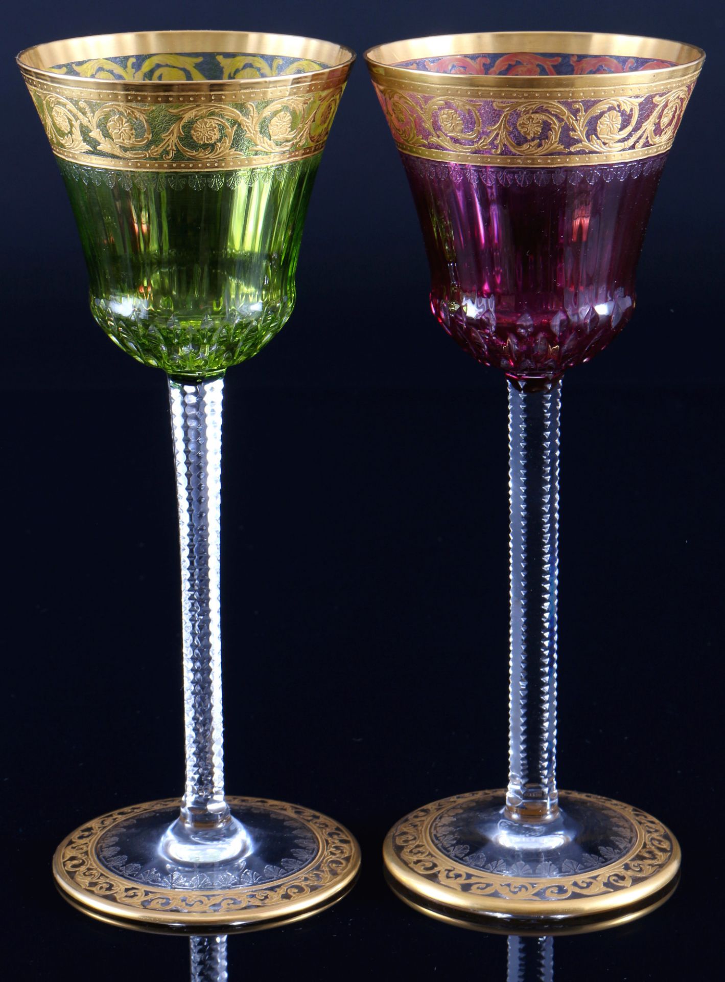 St. Louis Thistle Gold 2 roemer wine glasses, colored, Römergläser,