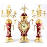 Große Porzellan Vasenuhr mit Kerzenständern Frankreich um 1900, porcelain french mantel clock set ca