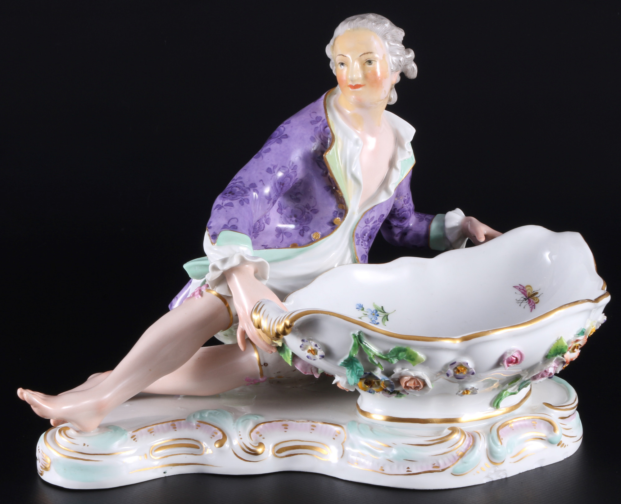 Meissen large figural bowl with cavalier, Figurenschale mit Kavalier,