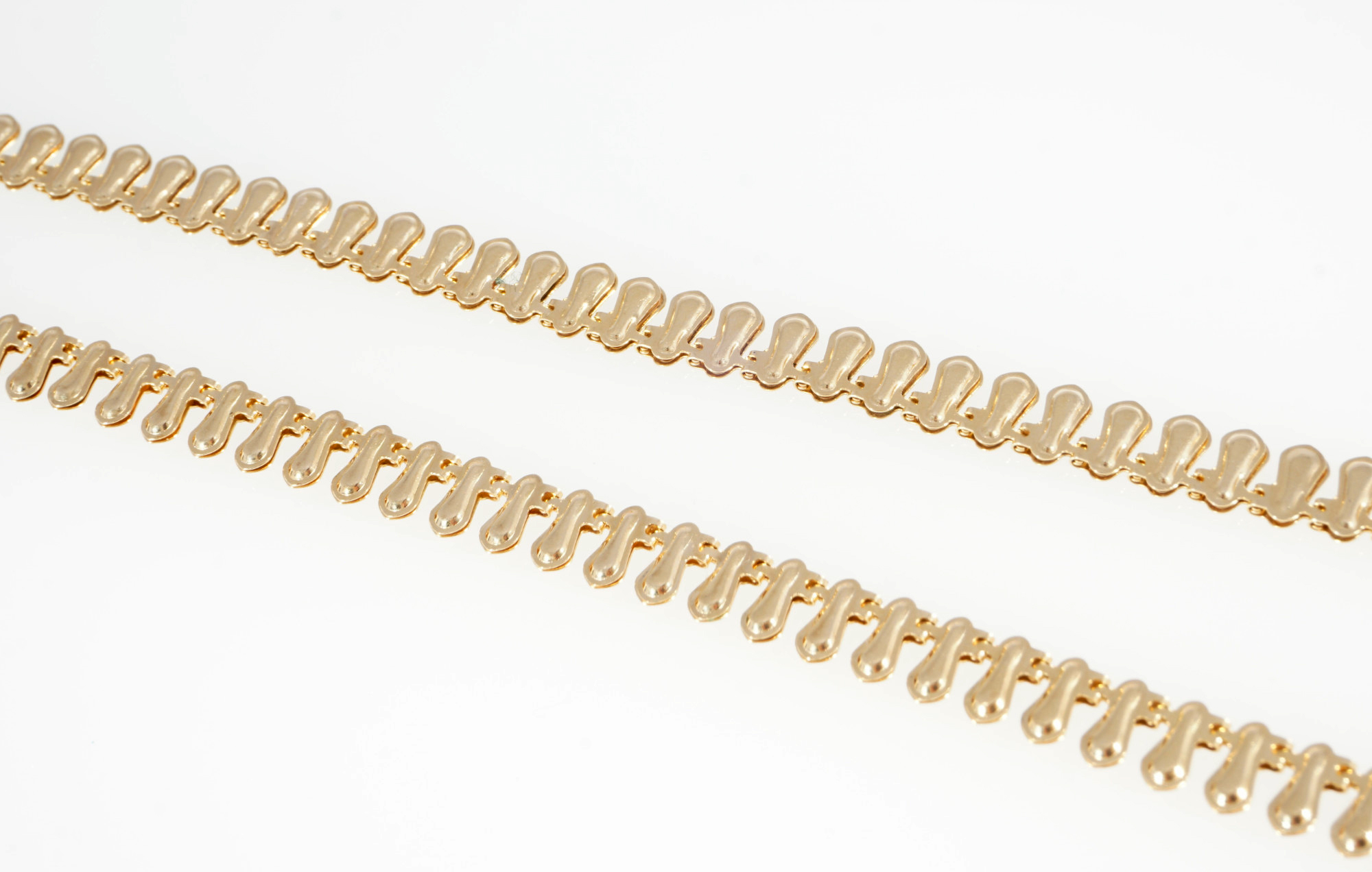 750 gold necklace in drop shape, 18K Gold Collier / Halskette in Tropenform,