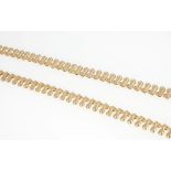 750 Gold Collier / Halskette in Tropenform, 18K gold necklace in drop shape,