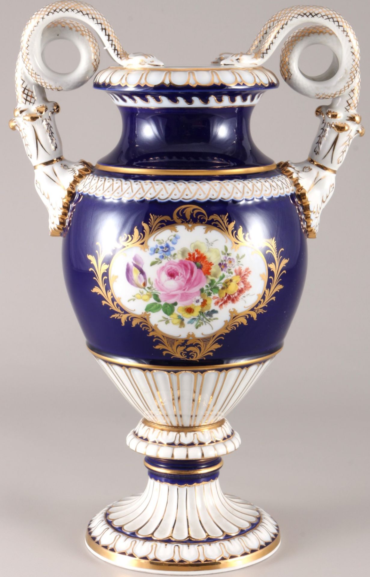 Meissen Blumenbukett große Schlangenhenkelvase kobaltblau 1.Wahl, snake handle vase royal blue 1st c