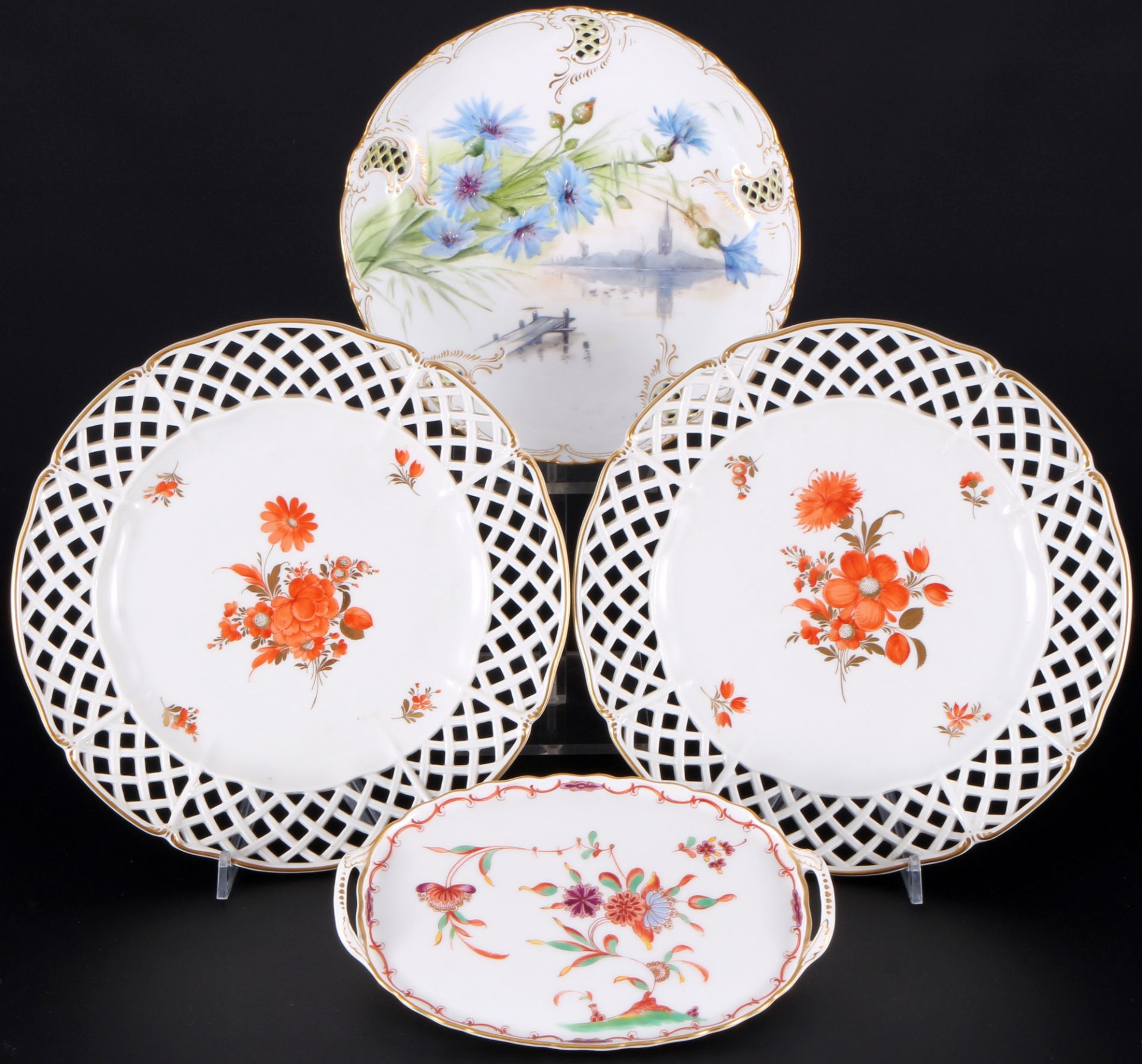 Nymphenburg 4-teiliges Zierporzellan, diverse Dekore, 4-piece decorative / splendor porcelain,