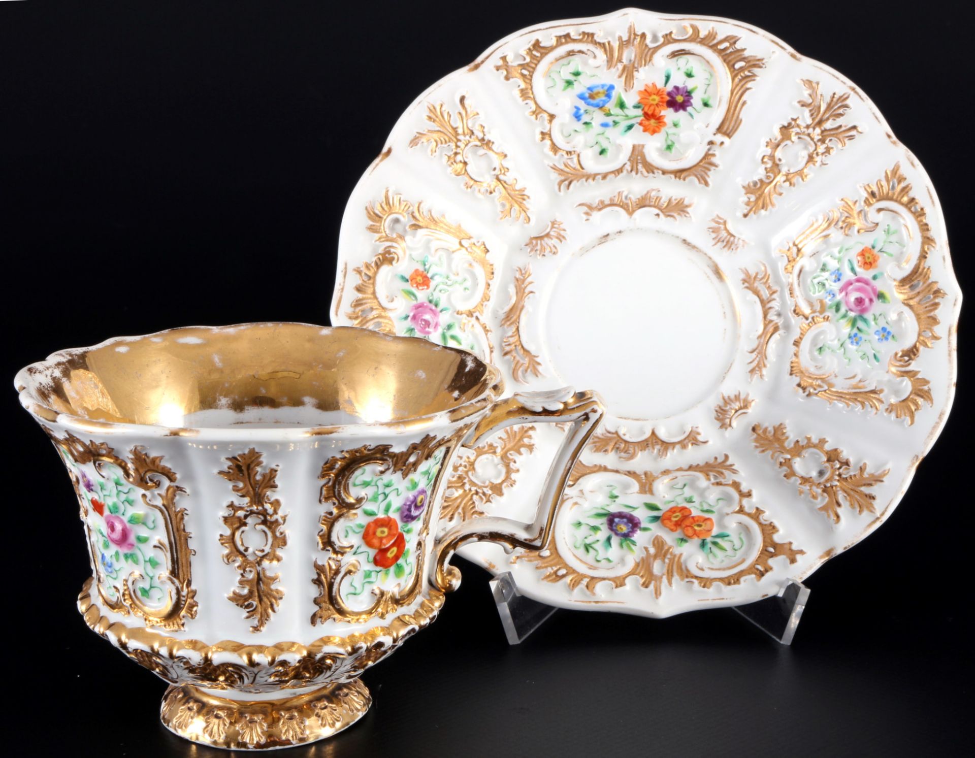 Meissen Prunktasse mit Blumendekor, 19. Jahrhundert, splendor collection cup 19th century,