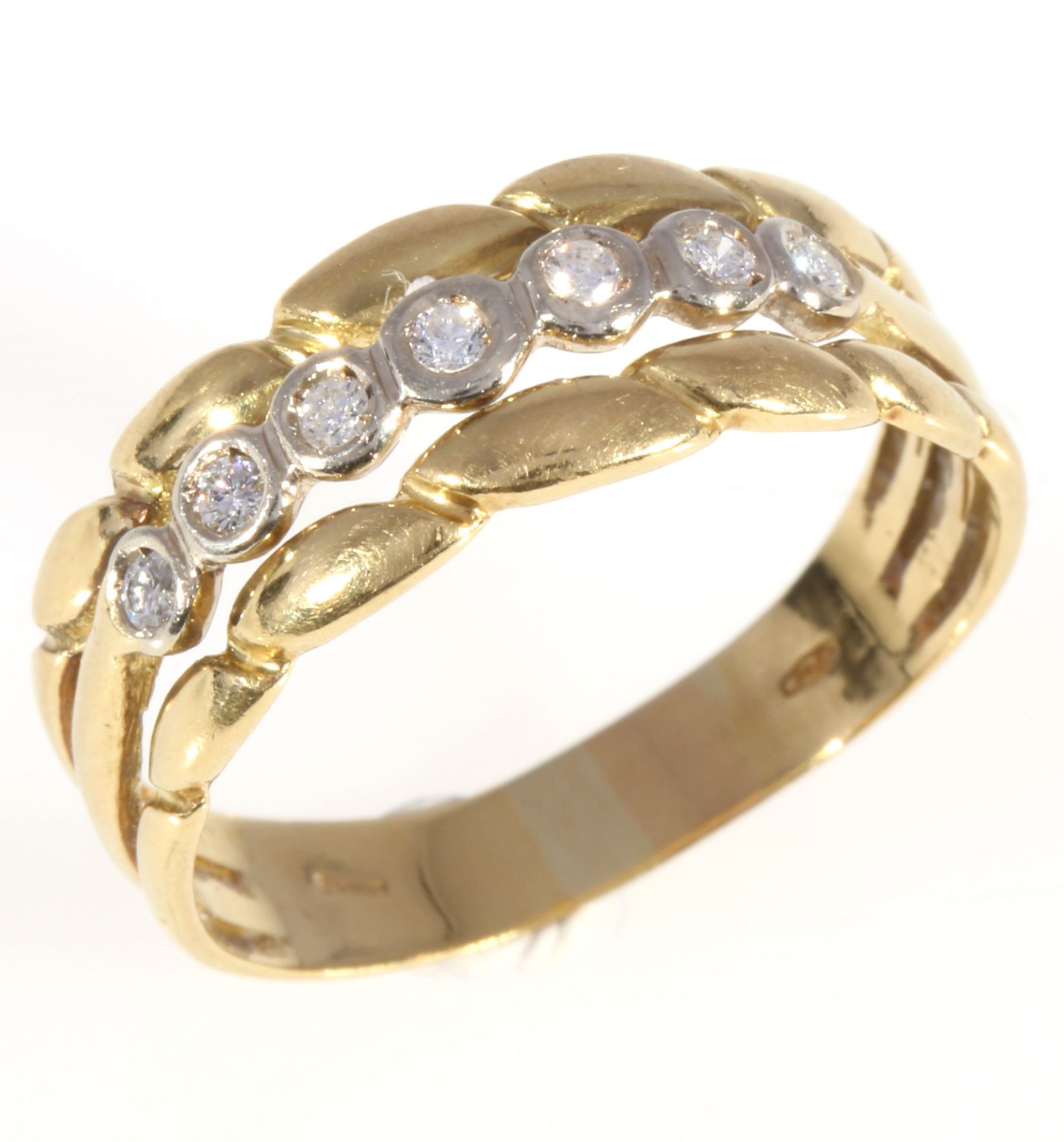 750 Gold Ring mit 7 Brillanten, 18K gold ring with 7 diamonds,