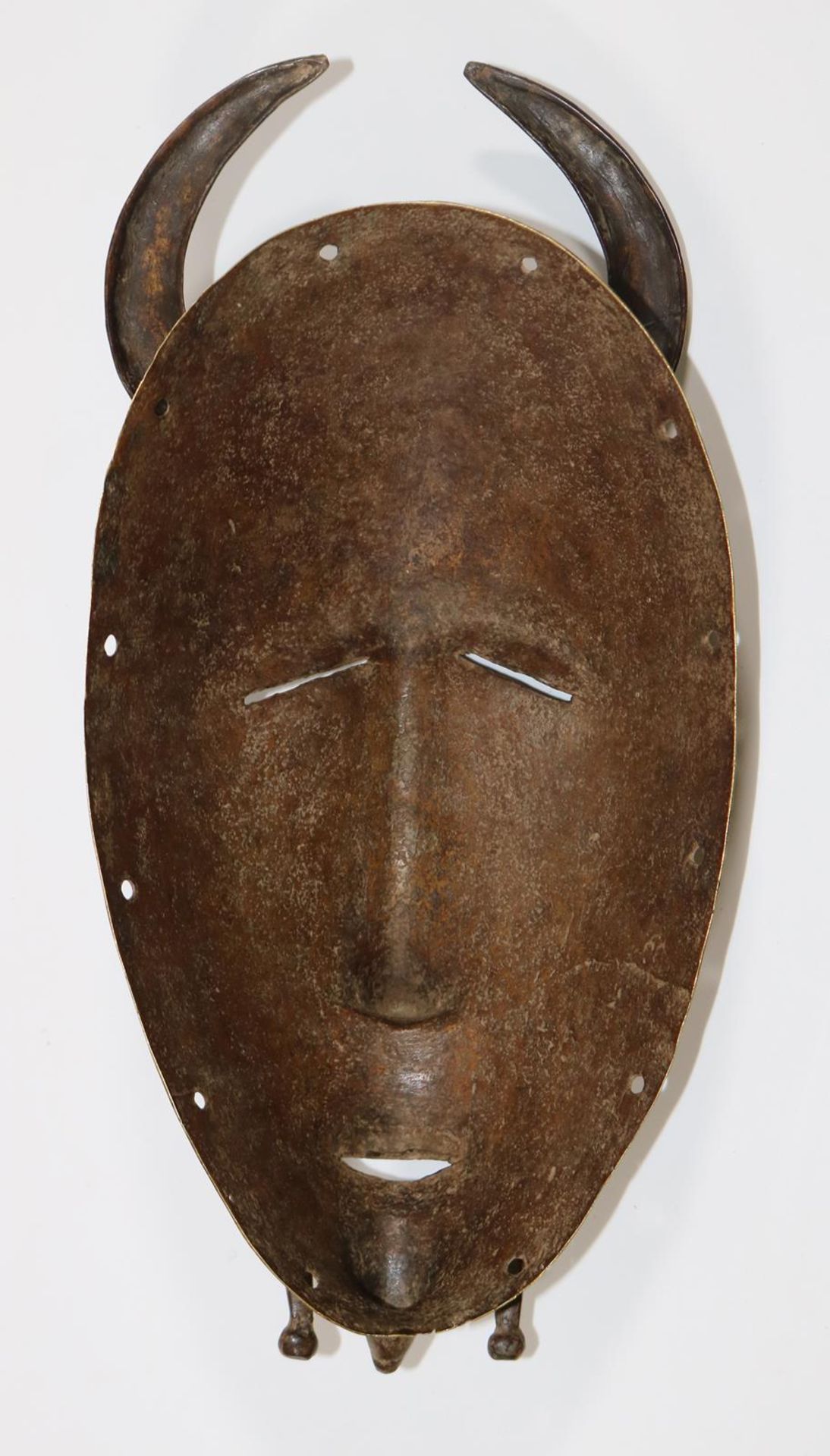 Bronzemaske der Senufo. - Bild 3 aus 3