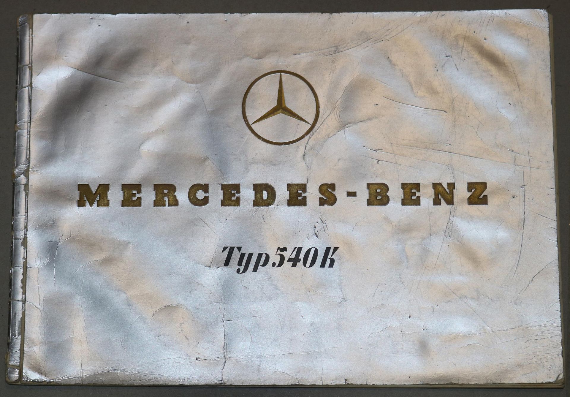 Mercedes-Benz. - Bild 2 aus 2