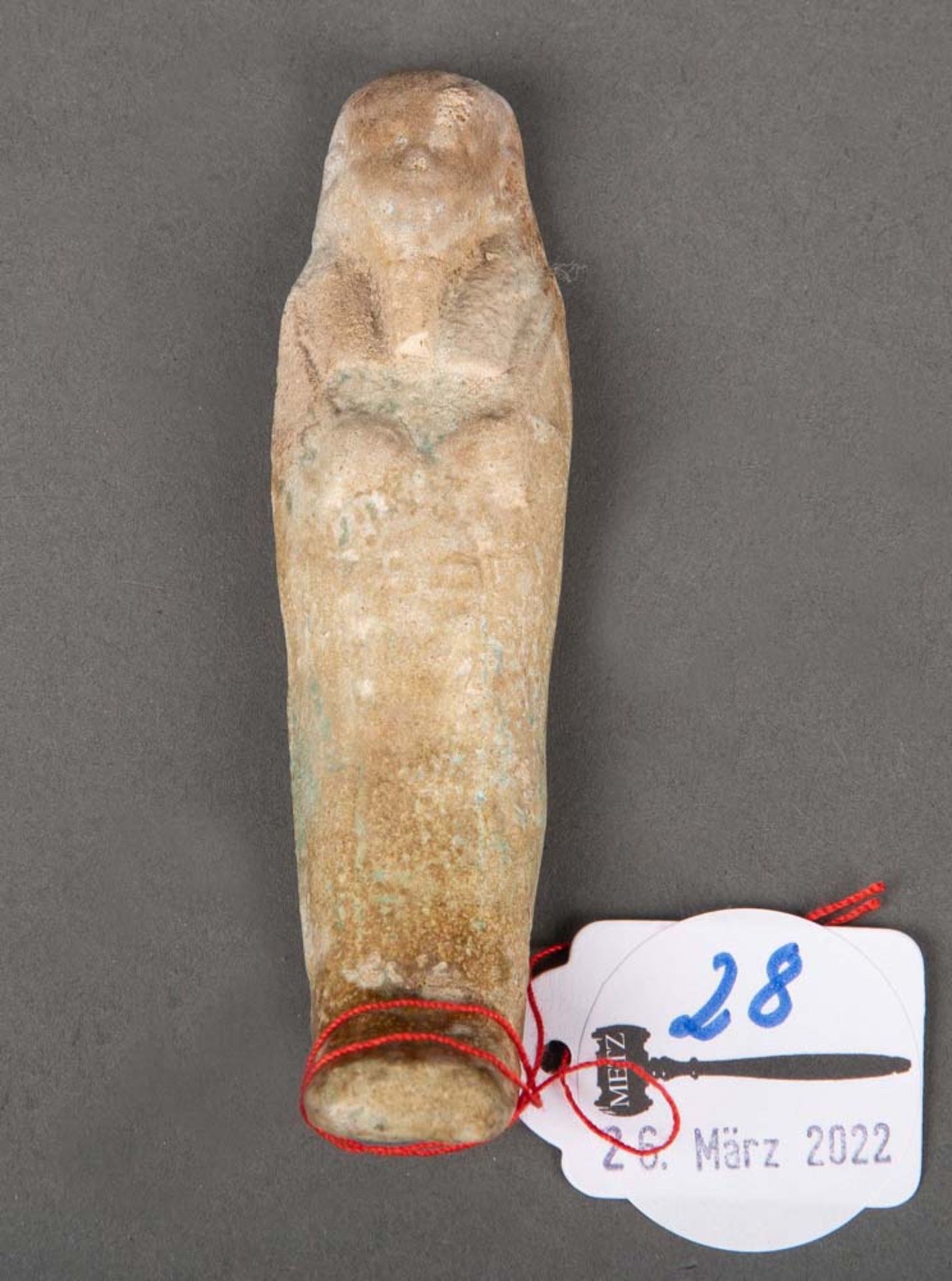 Uschebti. Wohl Ägypten 800 bis 200 v. Chr. Ton, gebrannt, H=10,4 cm. (best.)