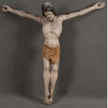 Christus. Süddeutsch 17./18. Jh. Lindenholz, geschnitzt, auf Kreidegrund gefasst, H=108 cm, B=115
