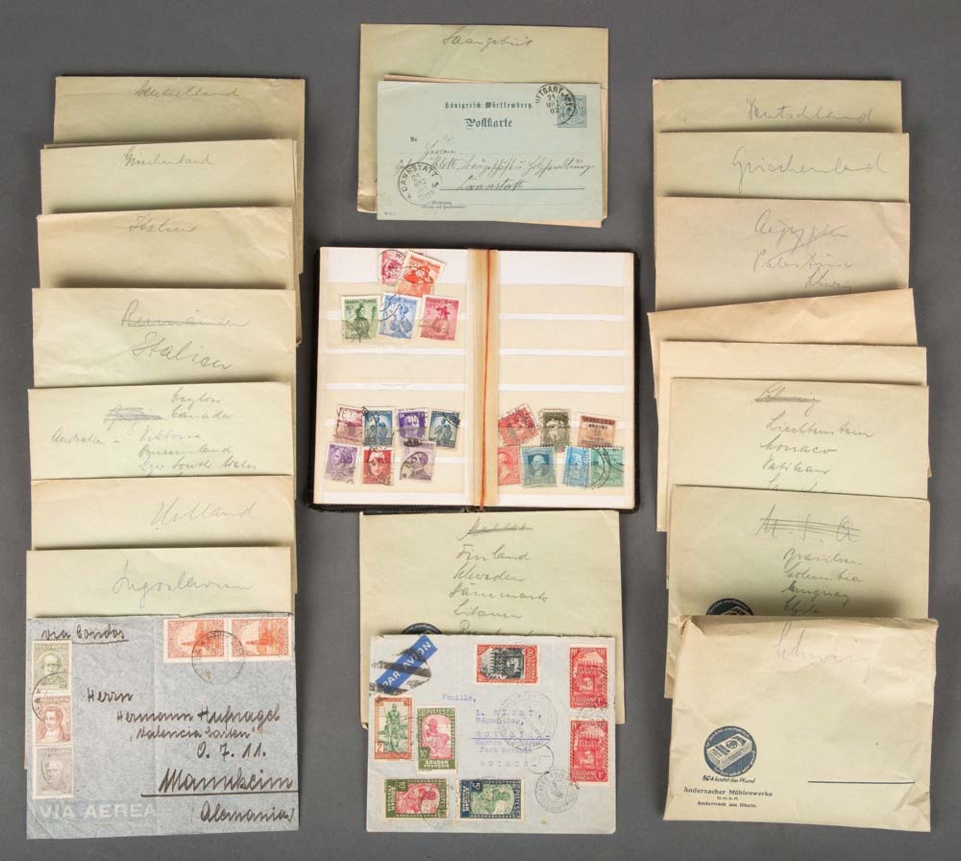 Konvolut Briefmarken, u.a. Deutsches Reich, Europa, Übersee, Vorderer Orient und Japan.