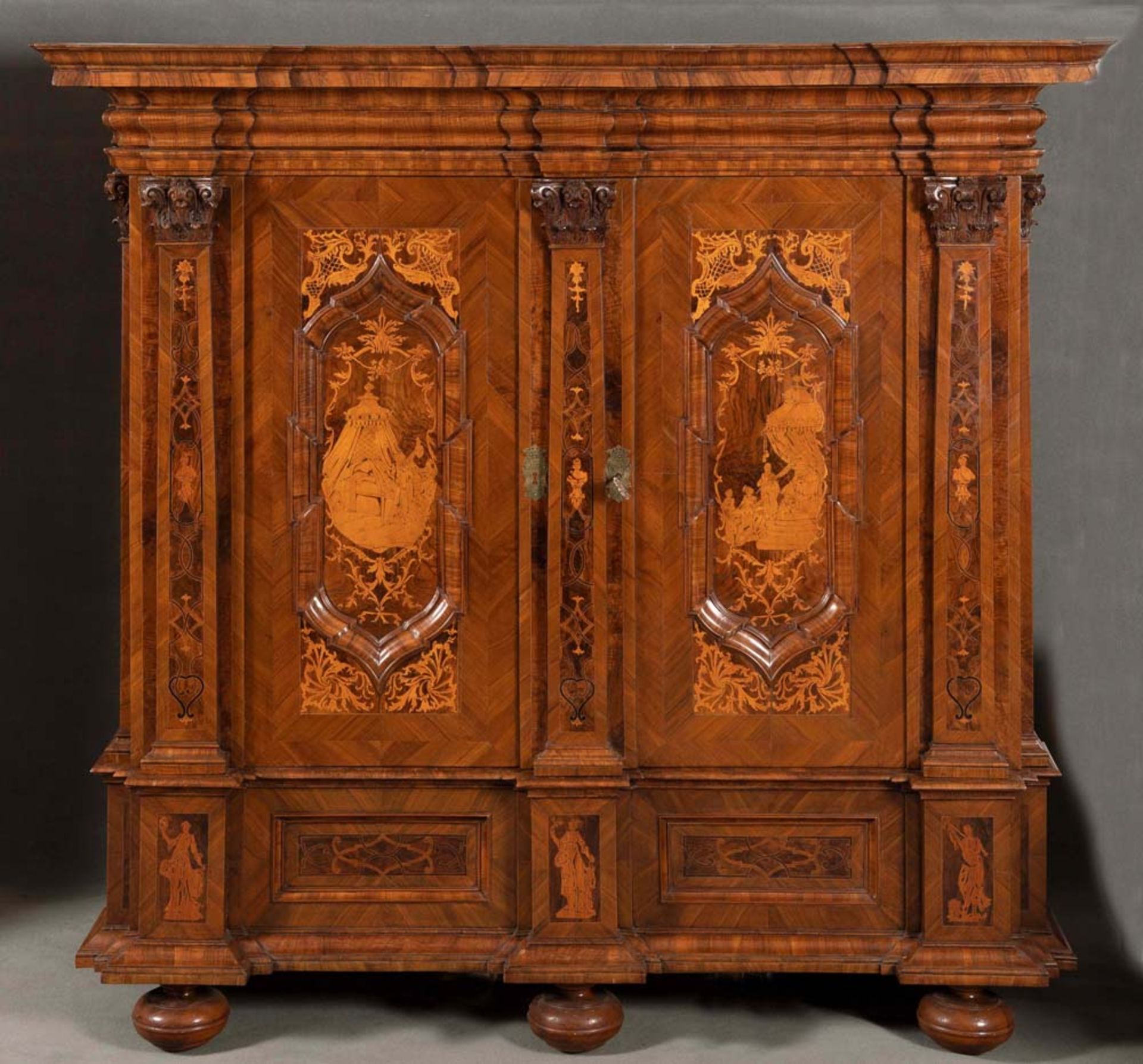 Musealer Barock-Schrank. Breslau 1730. Wohl aus dem Besitz Friedrich Wilhelm I. von Preußen,