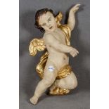 Putto. Süddeutsch. Holz, geschnitzt, auf Kreidegrund gefasst, H=60 cm.**