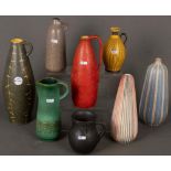 Achttlgs. Konvolut Vasen. Deutsch 20. Jh. Keramik, bunt glasiert. H=13 bis 34 cm.