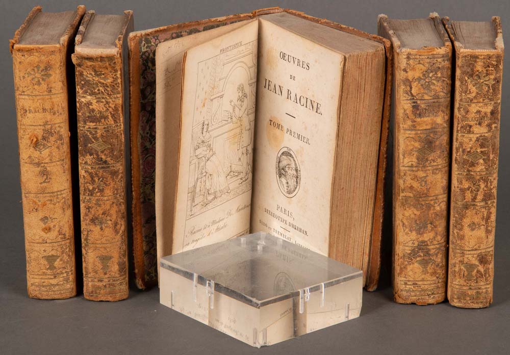 Jean Racine. „OEUVRES DE JEAN RACINE“. Tome Premier. Paris 1819. Fünf Bände.