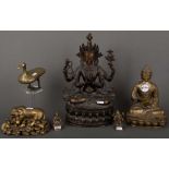 Konvolut Bronze-Figuren. Asien. Bestehend aus: Buddha, Gottheiten und Tiere, H=7 bis 38 cm.