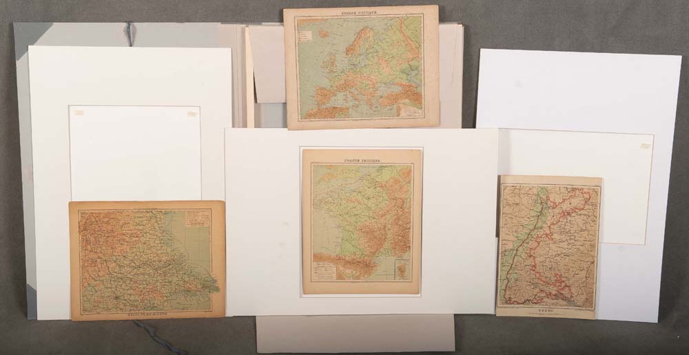 Mappe mit Drucken aus dem 20. Jh. Baden, Europe Physique, France Physique, Bassin de Loire, je 34