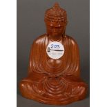 Sitzender Buddha. Asien. Massivholz, geschnitzt, H=16 cm.