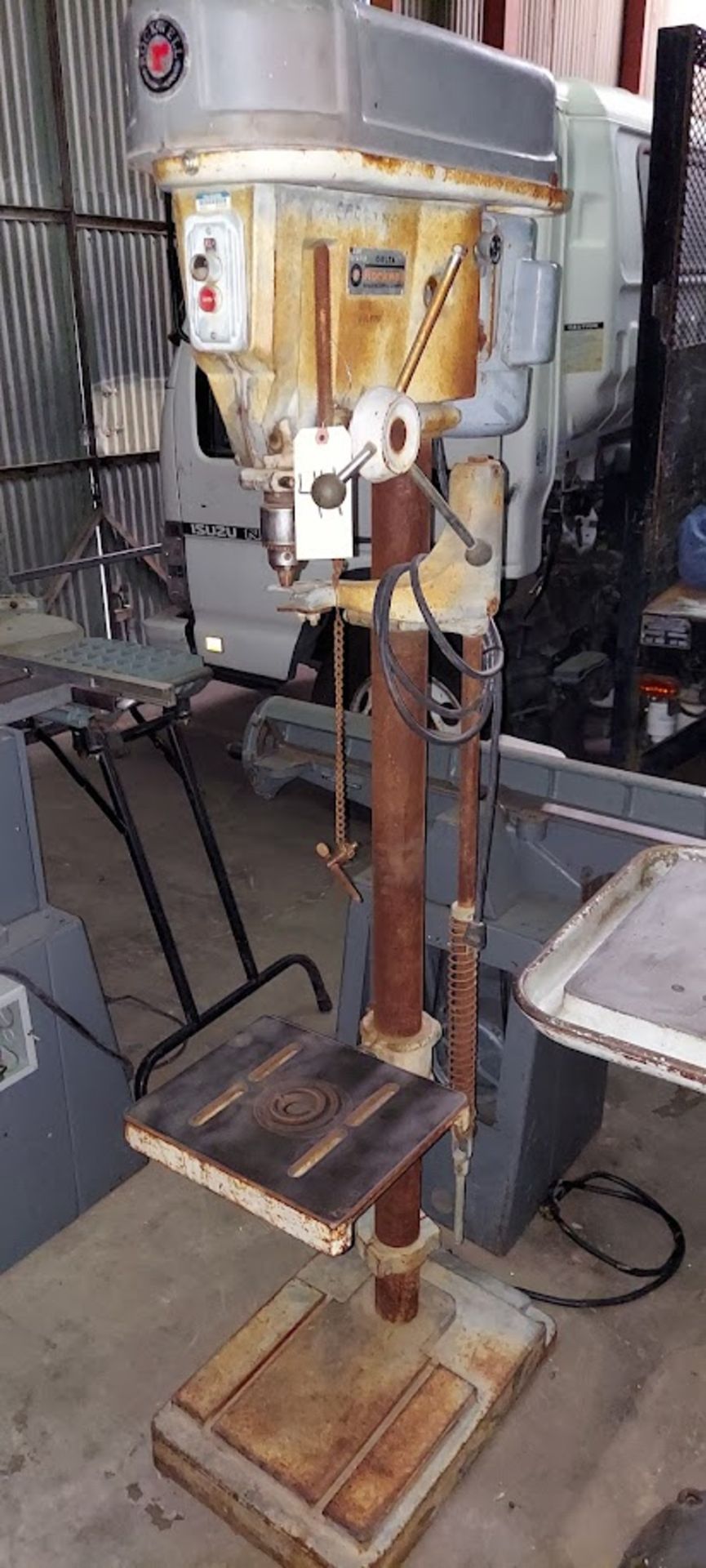 Delta Rockwell 15" Drill Press, Model #15-665, Variable Speed Step Pulley, Motor is 3/4 HP 115/230 - Image 2 of 3