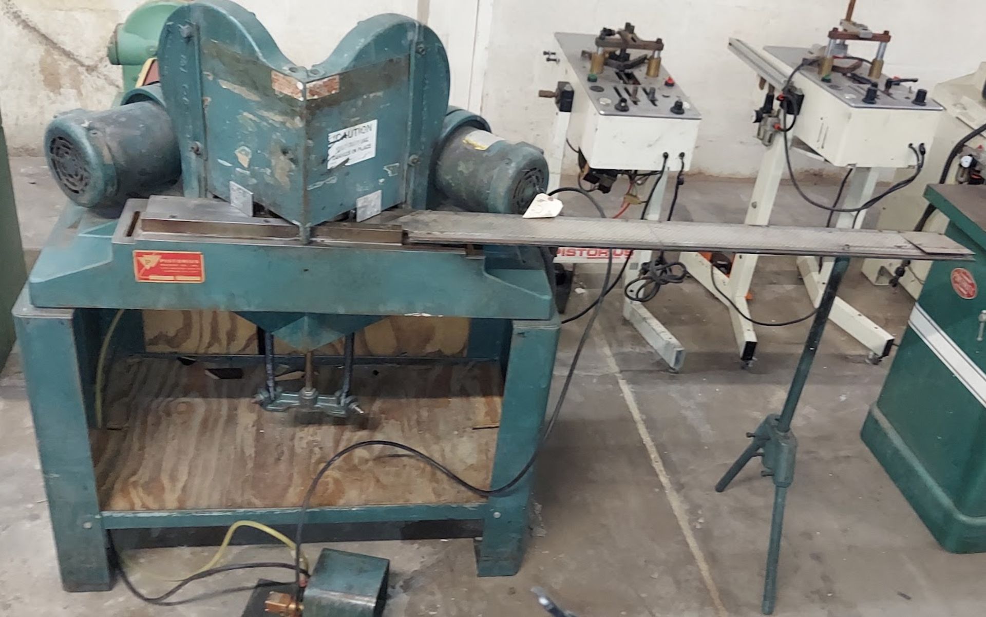 Pistorius Double Mitre Saw, Model MN200, 1.5hp 3ph w/Pow-R-Lok Stop