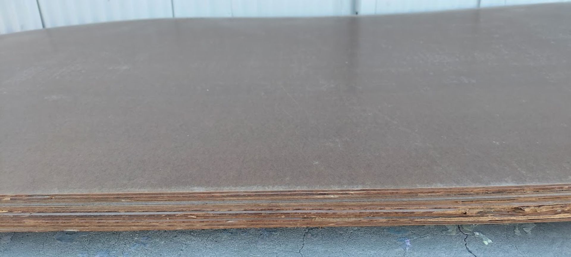 17 pcs 1/8" Hardboard Tempered Smooth 2 Sides 48" x 96" - Image 2 of 3