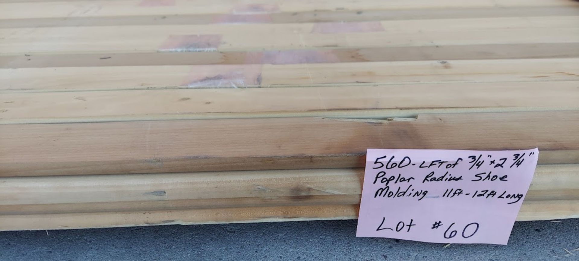 560 lf 3/4" x 2-3/4" Poplar Radius Shoe Molding 11 - 12' L - Image 4 of 4