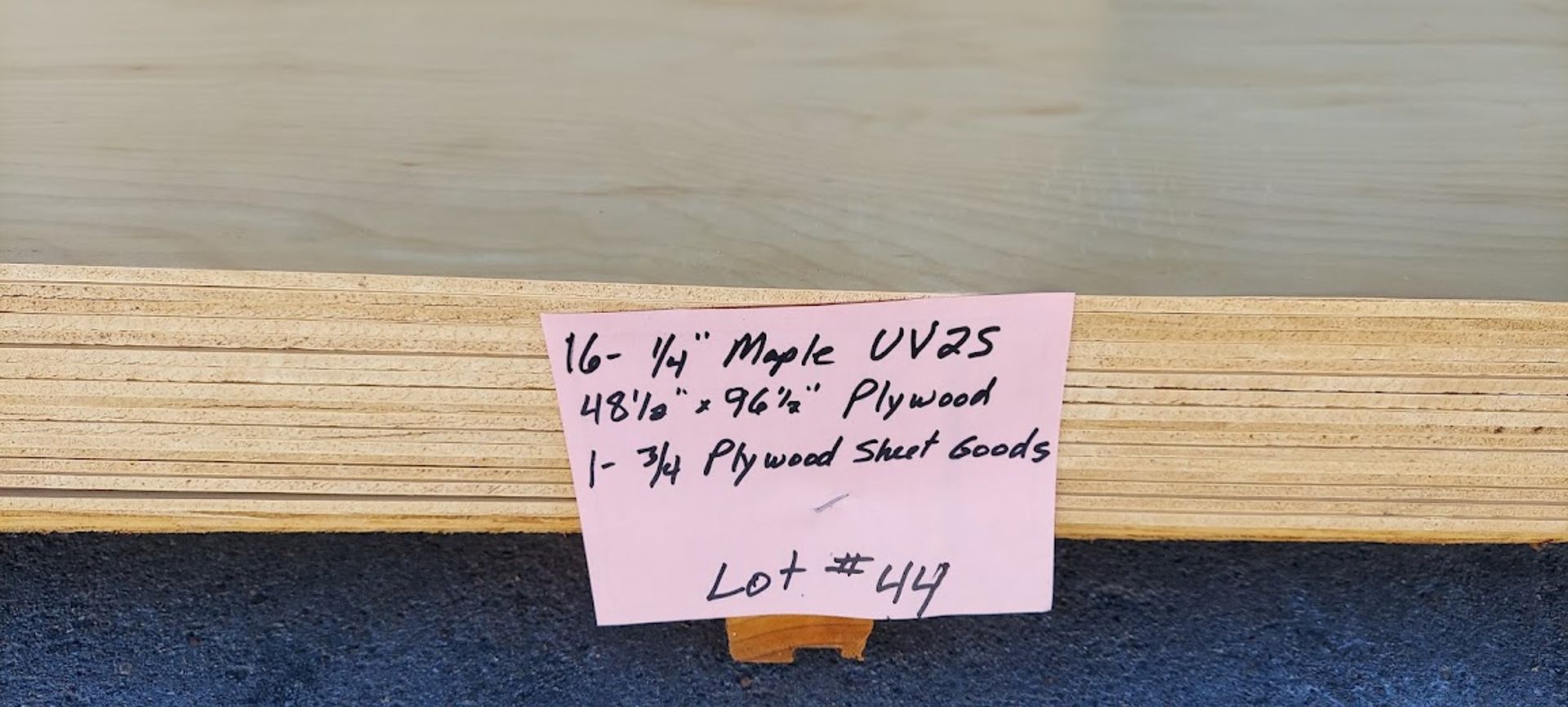 16 pcs 1/4" Maple UV2S Plywood 48.5" x 96.5" PLUS 1 pc 3/4" Plywood - Image 4 of 4