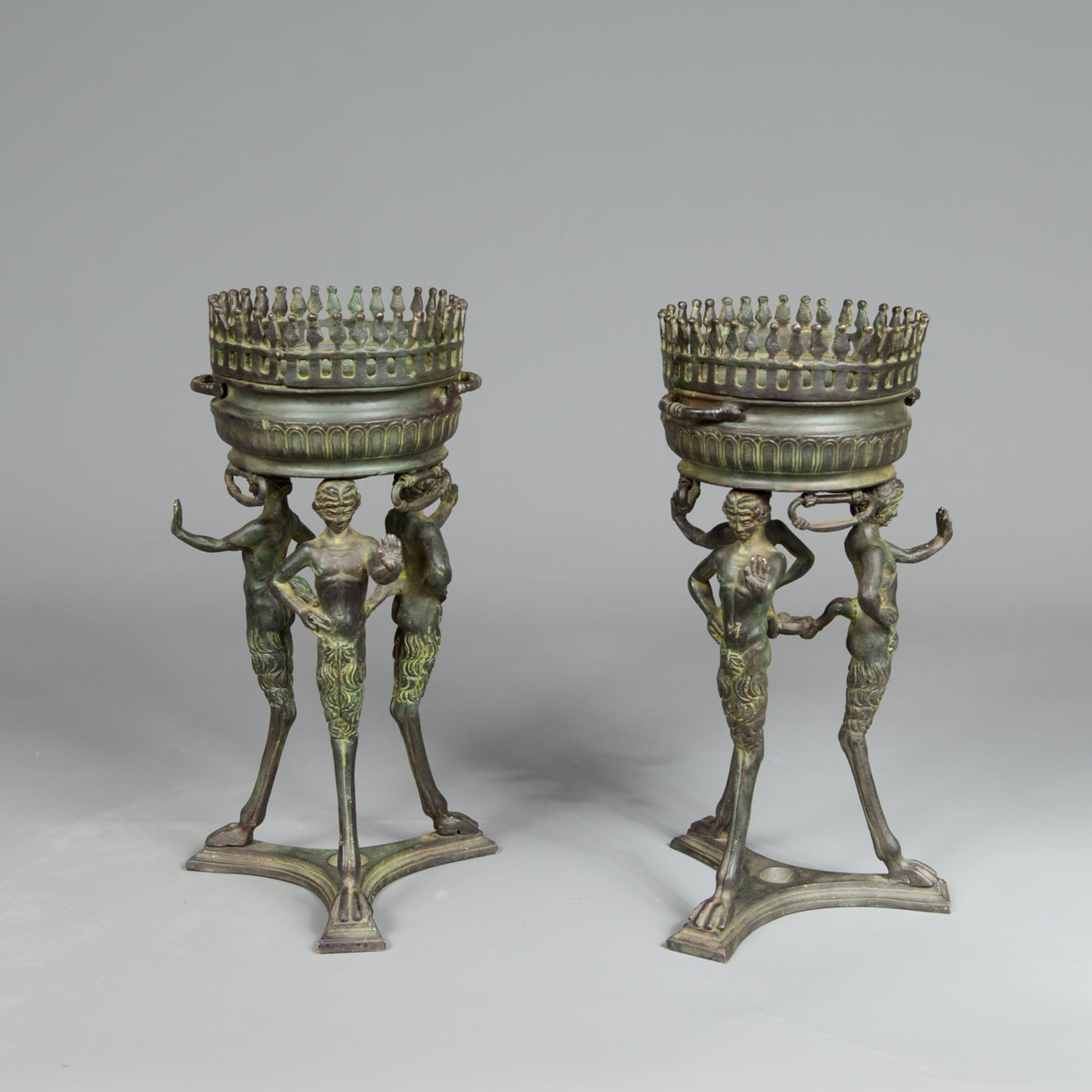 Pair of Pompeian tazzas after the Ancients